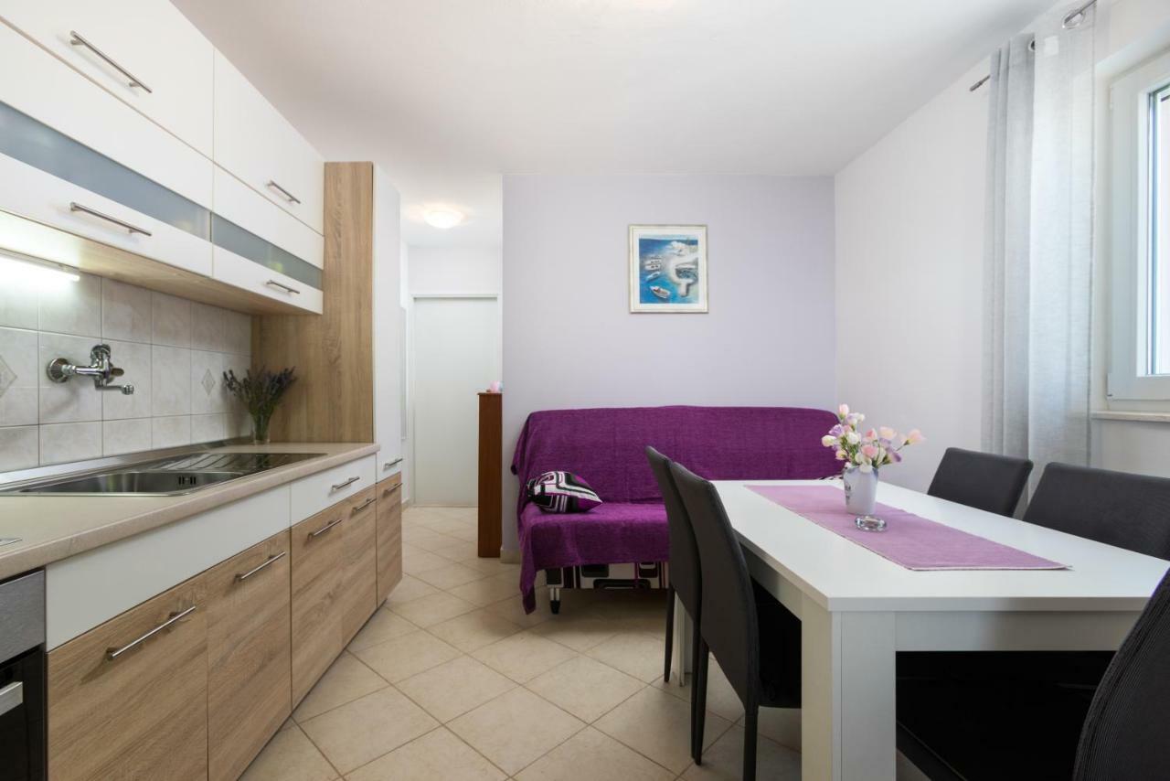 Apartment Goga Sevid Buitenkant foto